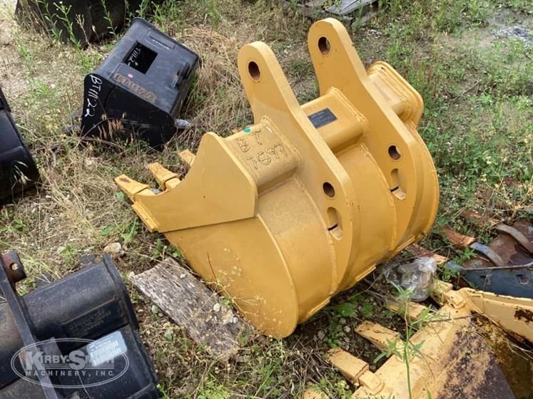 Used Deere Bucket